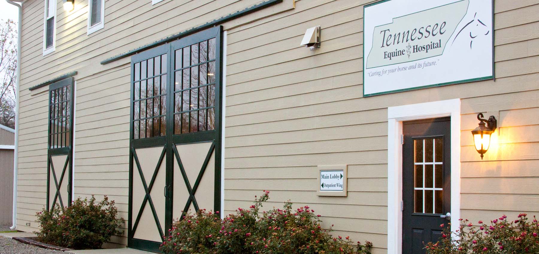 Barn end door exterior at Tennessee Equine Hospital