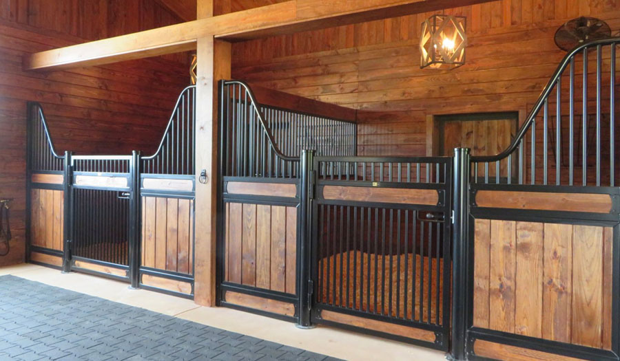 Style E003 - European 4200 Horse Stall