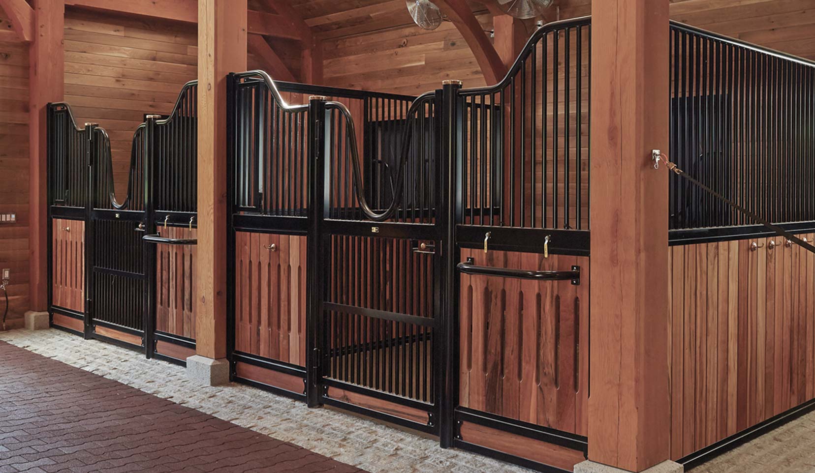 European series high stall fronts full grill yoke top stall door with shaving guard