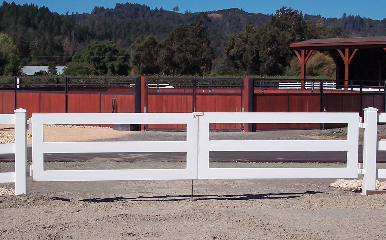 Rail pasture gate